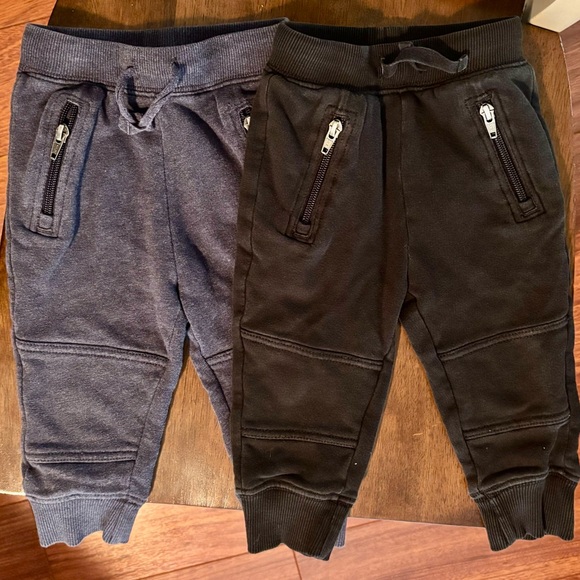 Hanna Andersson Other - Hanna Andersson 2-pair Boys Slim Fit Pocket Joggers Blue Black | Size 18m-24m